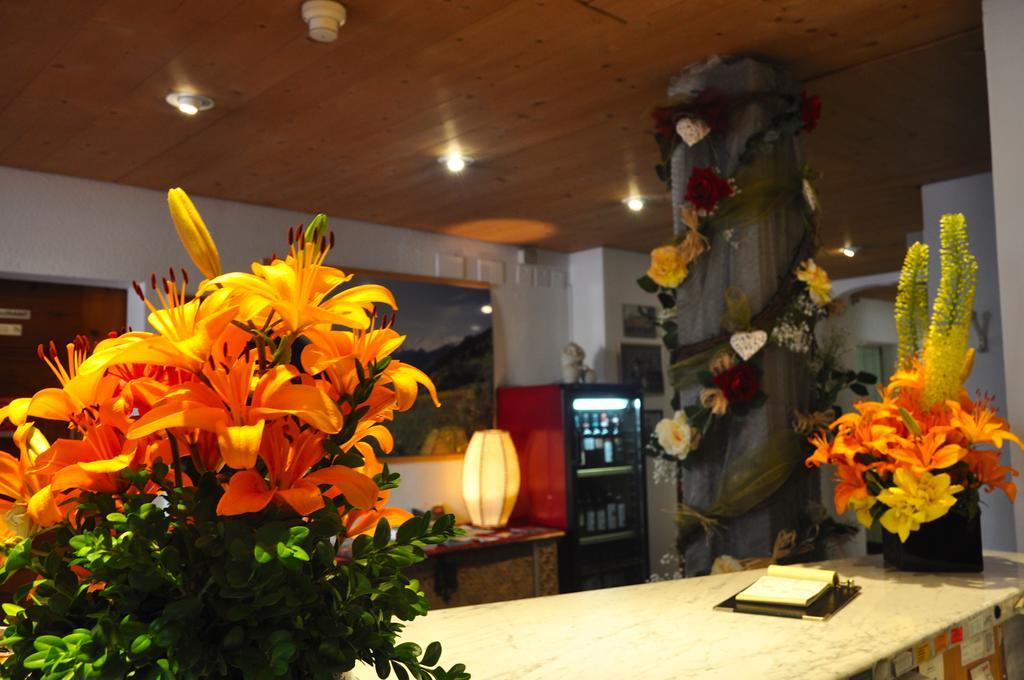 Poschiavo Suisse Hotel & Traditional Fondue Stube Eksteriør bilde