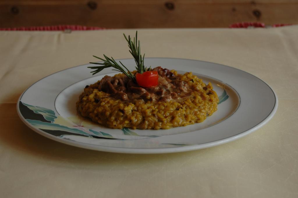 Poschiavo Suisse Hotel & Traditional Fondue Stube Eksteriør bilde
