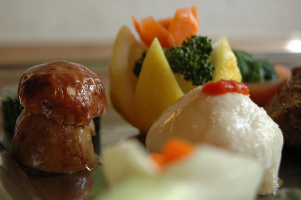 Poschiavo Suisse Hotel & Traditional Fondue Stube Eksteriør bilde