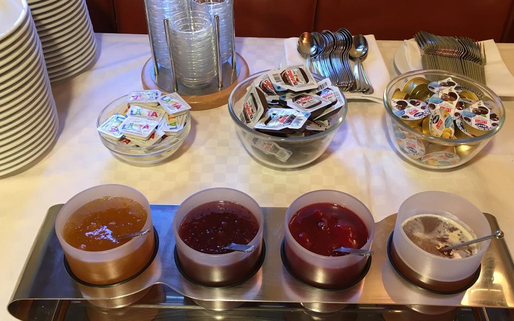 Poschiavo Suisse Hotel & Traditional Fondue Stube Eksteriør bilde