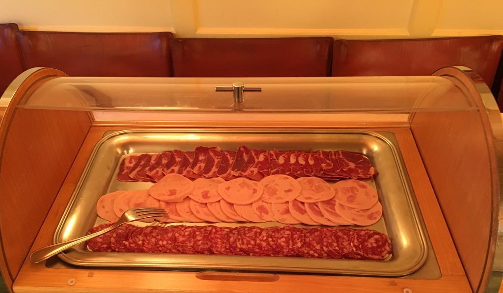 Poschiavo Suisse Hotel & Traditional Fondue Stube Eksteriør bilde